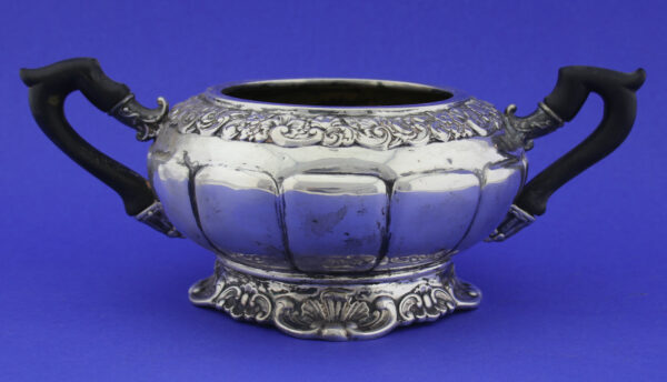 Antikes 4-teiliges Kernstück, Kaffe-,Tee- Set, 800-er Silber, ca. 1650g – Bild 9