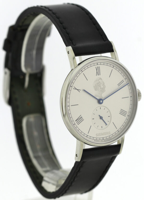 Nomos Glashütte Ludwig Serie Siemens Handaufzug 35mm aus 2017 – Bild 3
