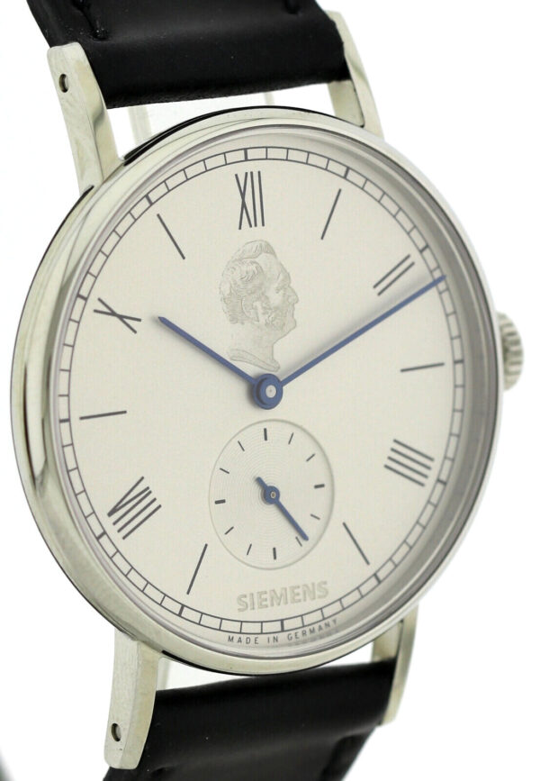 Nomos Glashütte Ludwig Serie Siemens Handaufzug 35mm aus 2017 – Bild 5