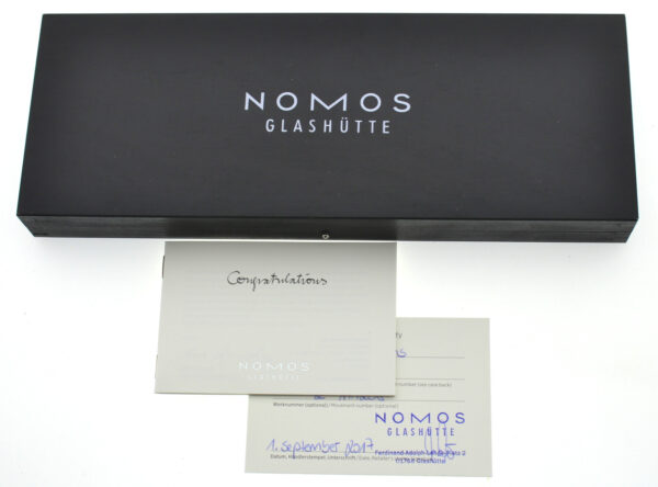 Nomos Glashütte Ludwig Serie Siemens Handaufzug 35mm aus 2017 – Bild 11