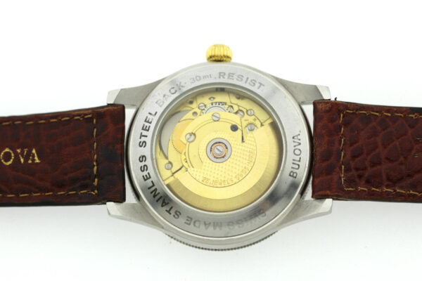 BULOVA  Modell Stundenwinkel , SWISS Eta Automatic Herrenuhr Top Zustand – Bild 9