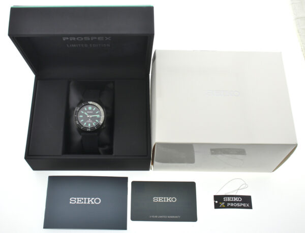 Seiko DIVERS Prospex Black limited Edition Ref.SPB335J1 Full Set ungetragen 2025 – Bild 11