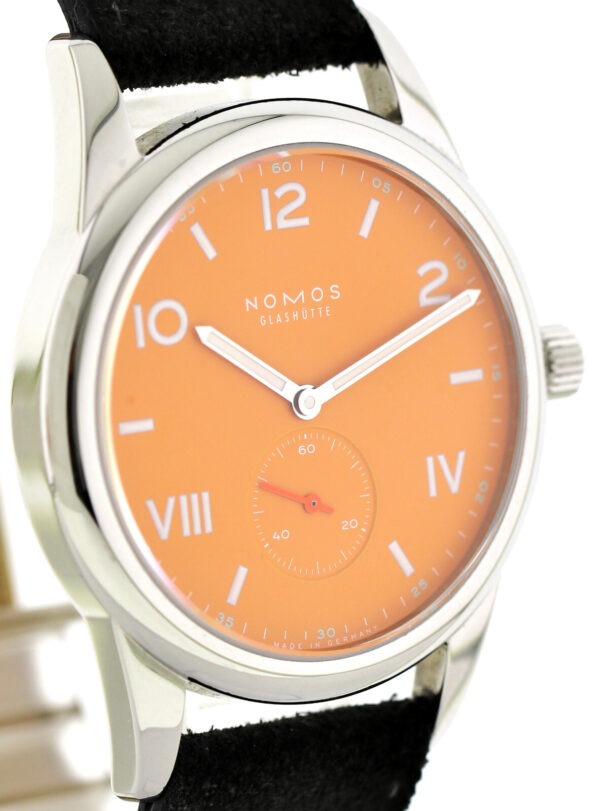 Nomos Glashütte Club Campus 38 Future Orange, 38,5mm Handaufzug Ref. 729, 4/2022 – Bild 5