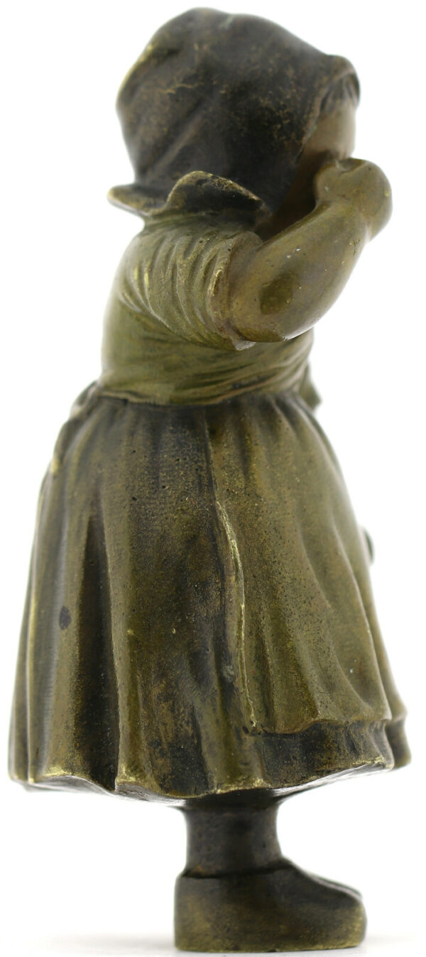 Set Bronze Figuren weinende Mädchen und Junge ca.8,5-9cm wohl um 1900 unsigniert – Bild 5