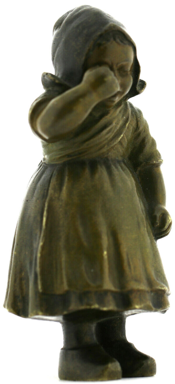 Set Bronze Figuren weinende Mädchen und Junge ca.8,5-9cm wohl um 1900 unsigniert – Bild 6