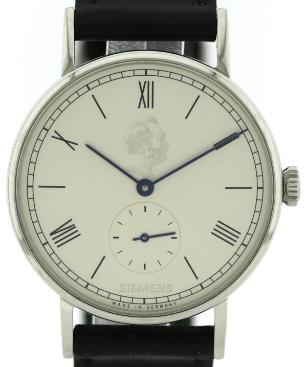 Nomos Glashütte Ludwig Serie Siemens Handaufzug 35mm aus 2019 ungetragen