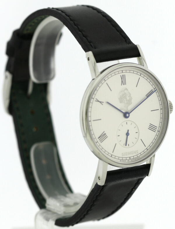 Nomos Glashütte Ludwig Serie Siemens Handaufzug 35mm aus 2019 ungetragen – Bild 3