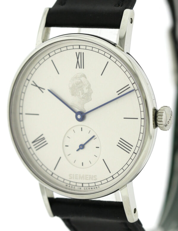 Nomos Glashütte Ludwig Serie Siemens Handaufzug 35mm aus 2019 ungetragen – Bild 6