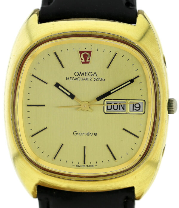 Omega Geneve MegaQuartz 32KHz Day Date Vintage Herren- Uhr vergoldet 38x37mm